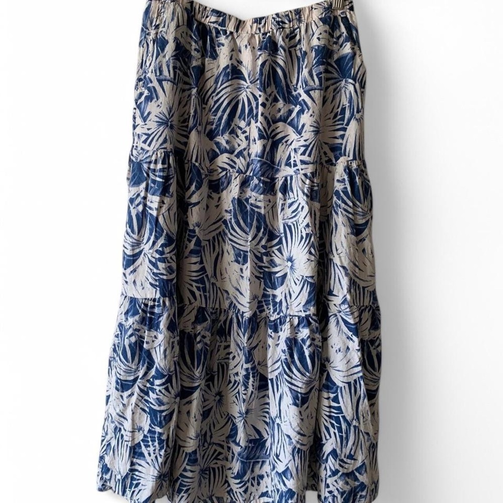 C & C California Blue and White Patterned Women's Skirt